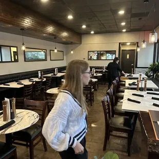 sushi and sashimi, interior