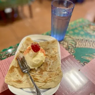Peanut Pancake with Ice Cream