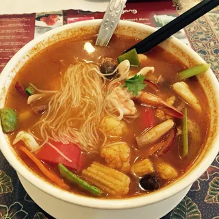 108. Tom Yam Mee Hoon Noodle Soup