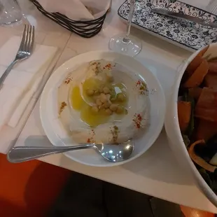 hummus with chickpeas and olive oil