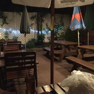 Closing down the house here at Layla jones