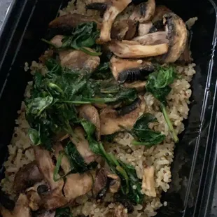 Spinach mushroom and quinoa