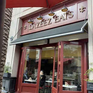 1/31/22 (mon): Front entrance to Lazeez