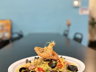 Izote kitchen