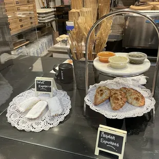 They have desserts also!