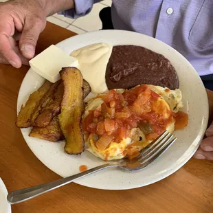 Desayuno con huevos rancheros