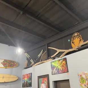 Lazy Beach Brewing decor