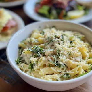 Pasta Alfredo
