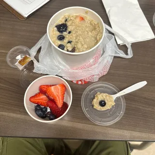 Oatmeal with Raisins and Raw Sugar