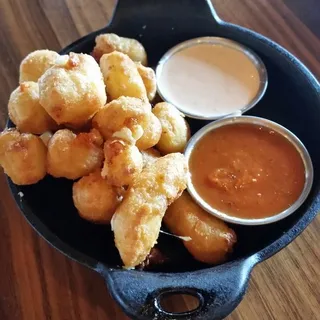 Cheddar Cheese Curds