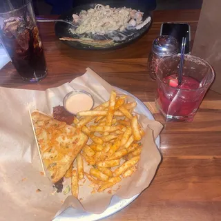 Grilled 5 Cheese Sandwich