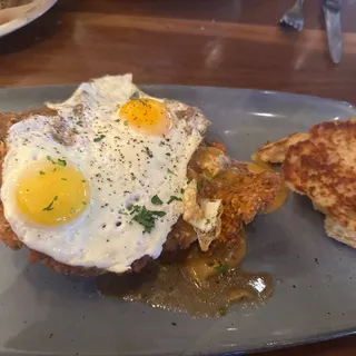 Country Chickens & Biscuit*