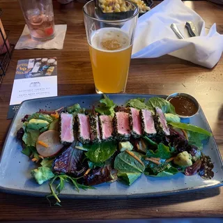 Seared Ahi Tuna Salad*