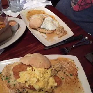 Country Chickens & Biscuit*