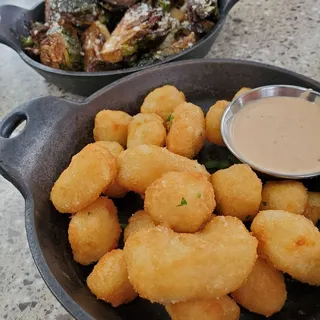 Cheddar Cheese Curds