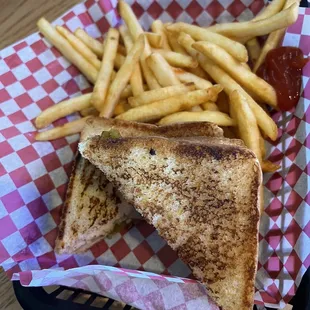 Green Chile Grilled Cheese Sandwich