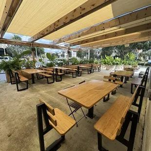 Outdoor seating... wonderful for fall!