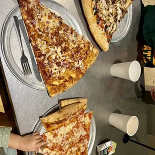 Down Home Slice, Jason's Mom 's Slice and Kids combo