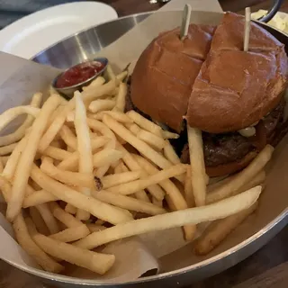 LB WAGYU BURGER*