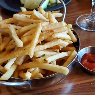 TRUFFLE FRIES