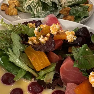 ROASTED BEET SALAD