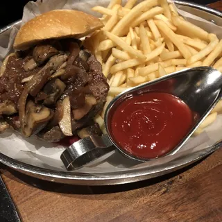 LB WAGYU BURGER*