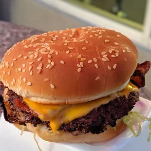 Bacon cheeseburger