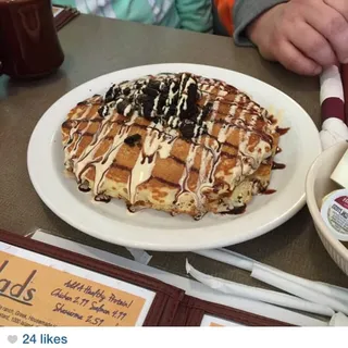 Breakfast Oreo Stuffed Pancakes