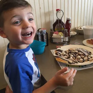 Breakfast S'mores Pancakes