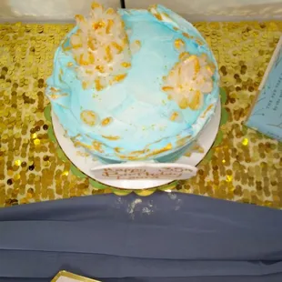 6&quot; round custom crystal cake
