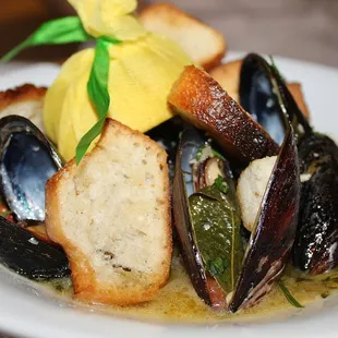 Les Moules Marinières were made with Steamed Mussels with White Wine, Shallots &amp; Garlic.