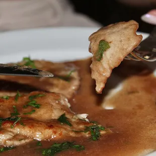 L&apos;Escalope de Veau au Citron was made with Veal Scallopini, Lemon-Veal Sauce &amp; Mashed Potatoes.