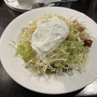 Salade Lyonnaise