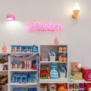 Squishmallow, Krabby Patties, Fairy Floss Cottown Candy, Moon Pie