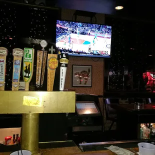 A quiet night for a drink while watching the LA Clippers play the OKC Thunder.