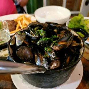 Boatload of Mussels.