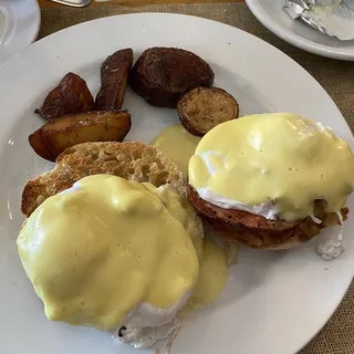 Oeufs Bénédictes (Seulement le Week-End)