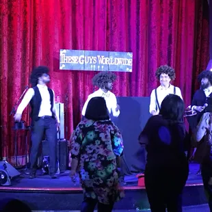 These guys worldwide..... are Soul r&amp;b certified