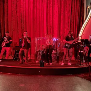 05.05.19 JAMM cover band