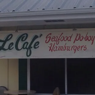 the sign for the restaurant