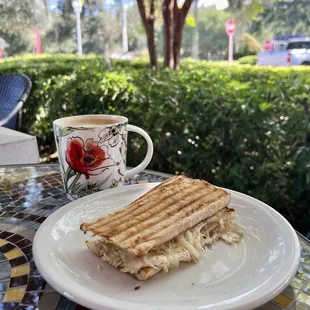 Le Parisien Sandwich on French baguette and latte.