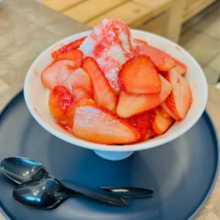 Strawberry Bingsu