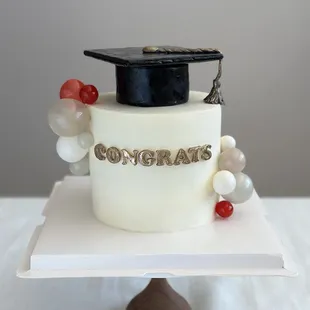 Graduation cake