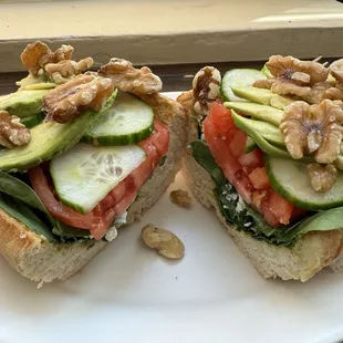 food, sandwiches