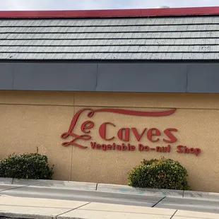 Vegan glazed do-nuts