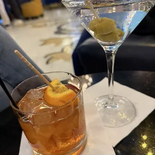 Old fashioned and martini