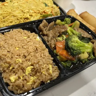 Beef and Broccoli dinner combination