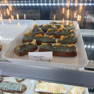 Pistachio Eclair