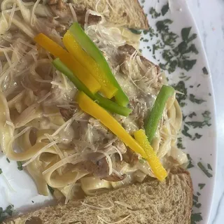Fettuccine Alfredo