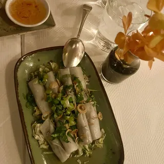 Banh Uot - Sesame Beef Rolls